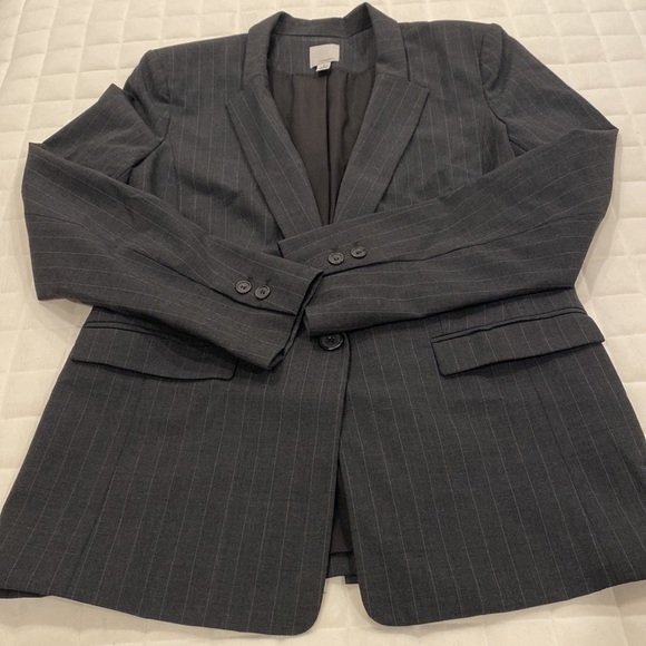 Pinstripe Charcoal grey blazer - Picture 3 of 3